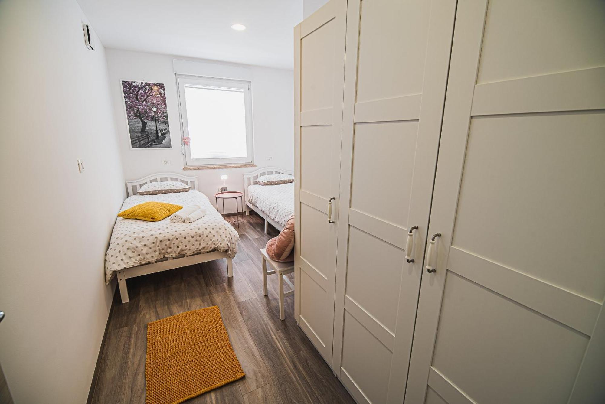 Gotar Apartment With Garden Кобарид Экстерьер фото