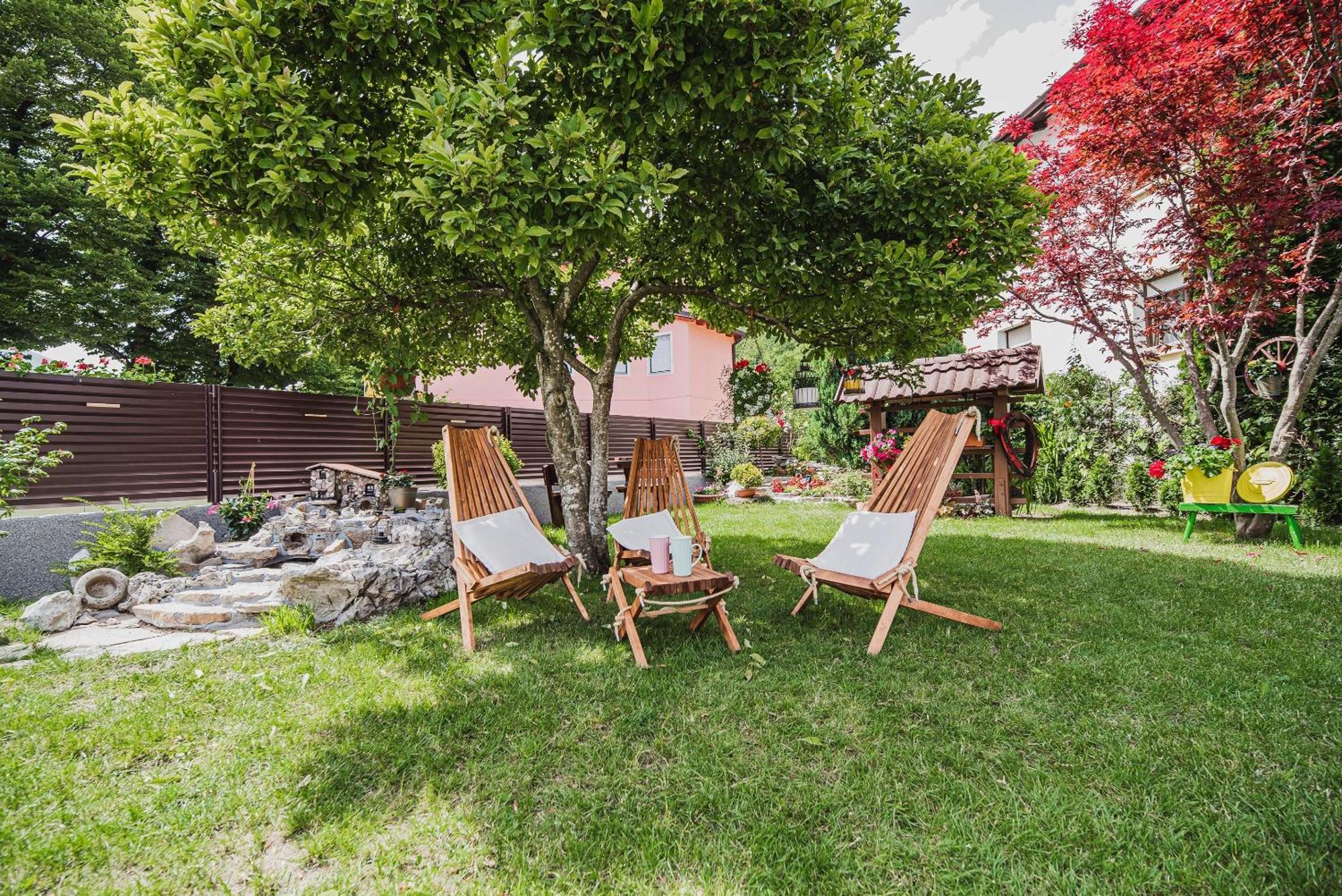 Gotar Apartment With Garden Кобарид Экстерьер фото