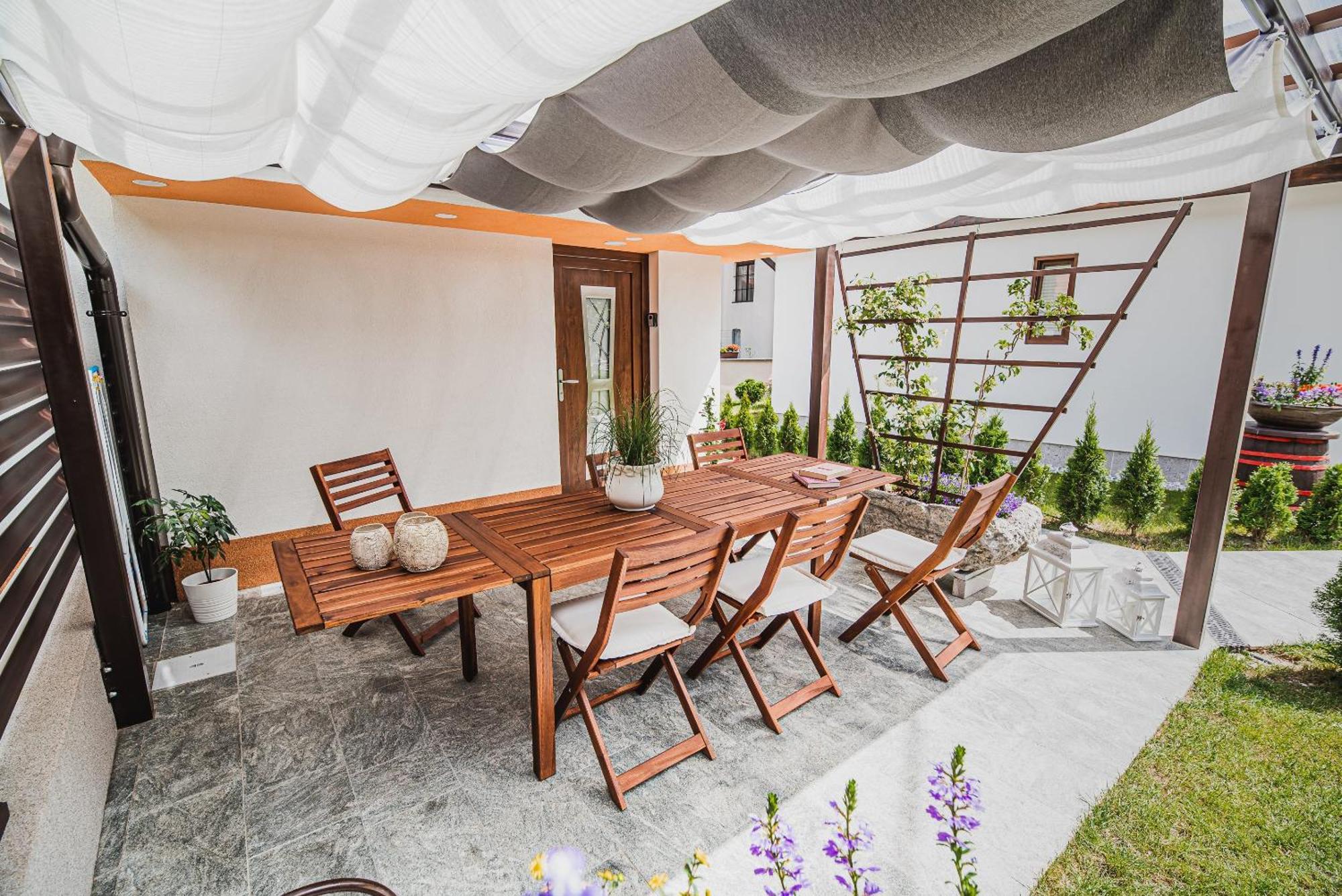 Gotar Apartment With Garden Кобарид Экстерьер фото